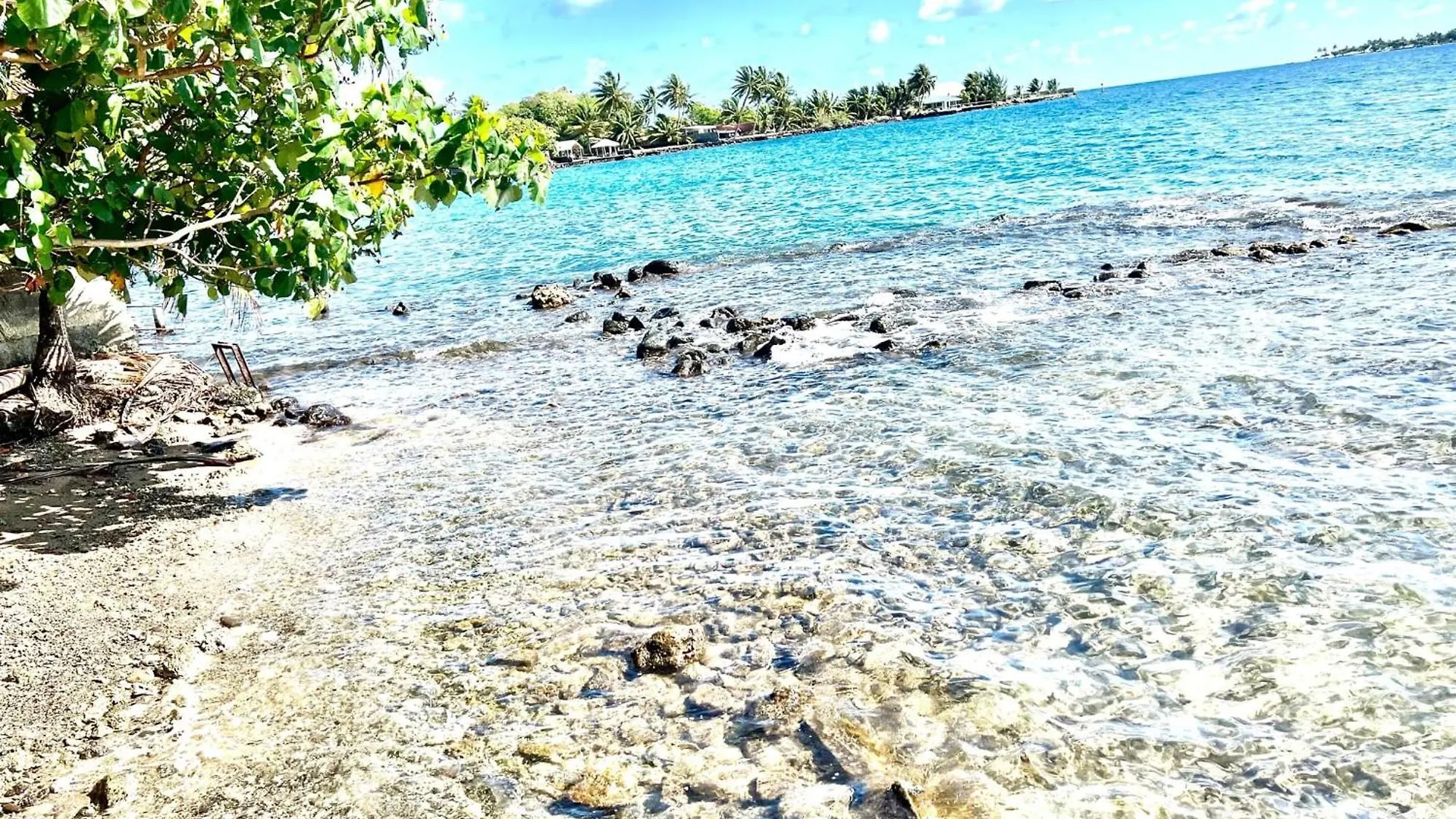 Isa Seaside Villa Taputapuapea French Polynesia